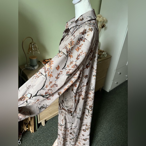 Barelli Dresses & Skirts - Autumnal Print Modest Maxi Button Down Relaxed Fit Long-Sleeve Satin Dress Sz XL